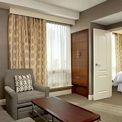 Hotel Sheraton Suites Calgary Eau Claire