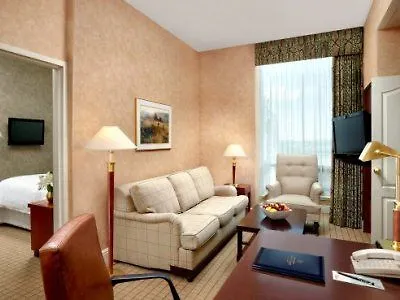Hotel Sheraton Suites Calgary Eau Claire