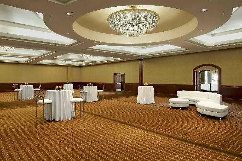 Sheraton Suites Calgary Eau Claire Canadá