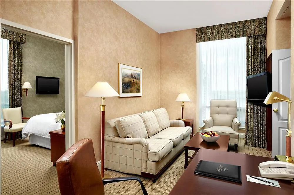 **** Hotel Sheraton Suites Calgary Eau Claire Canadá